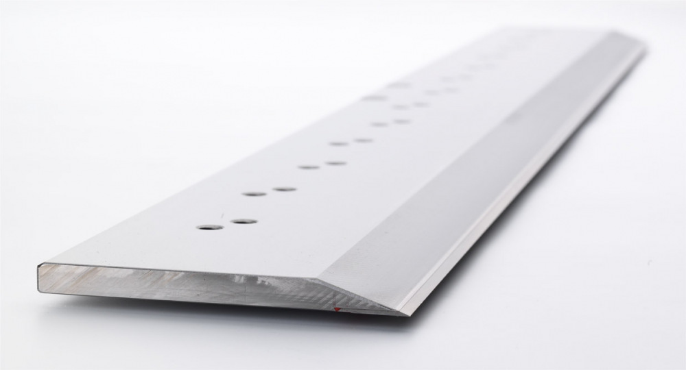 Perfecta giyotin bı&ccedil;akları